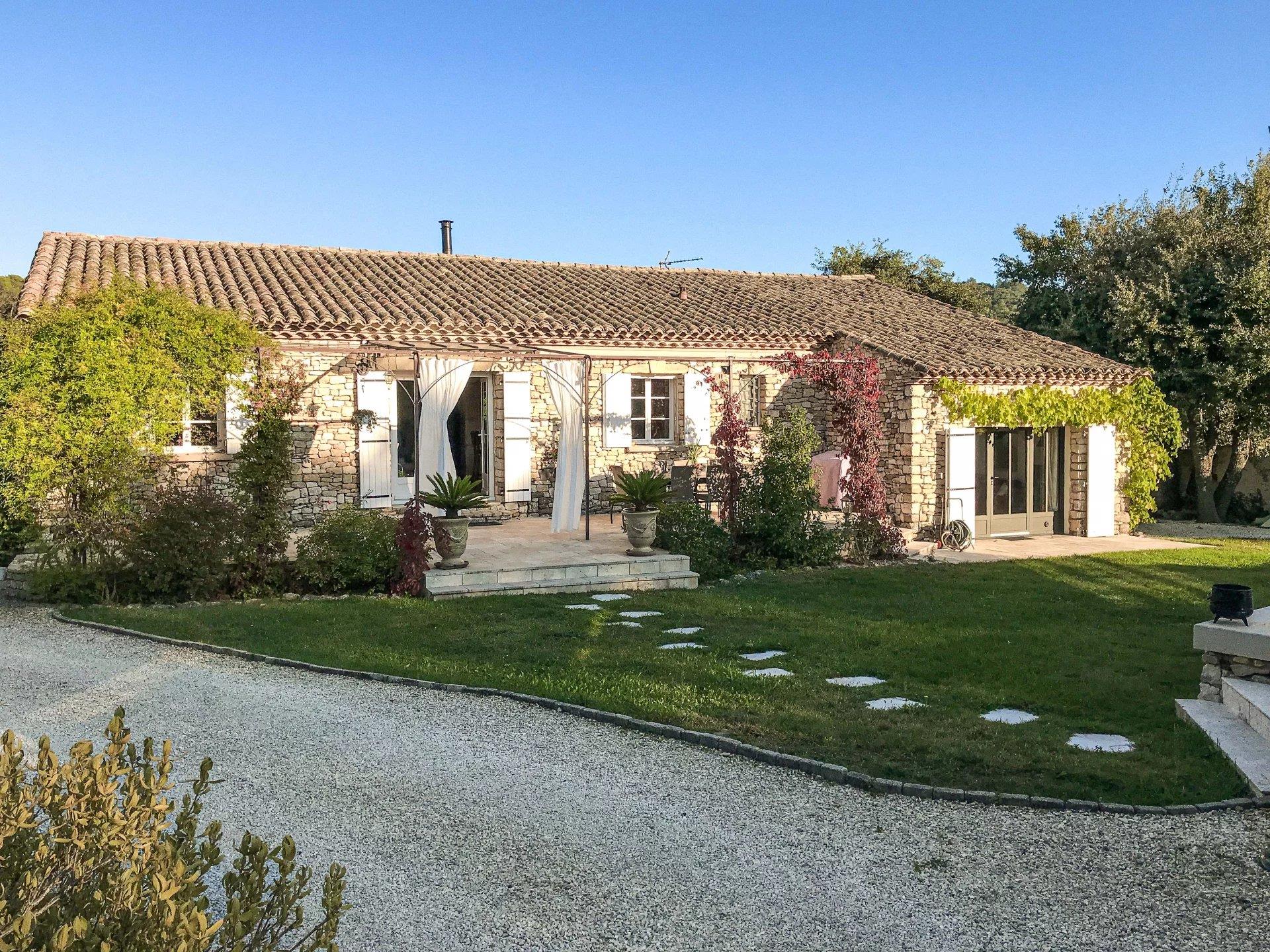 Maison à vendre, 182m², Uzès