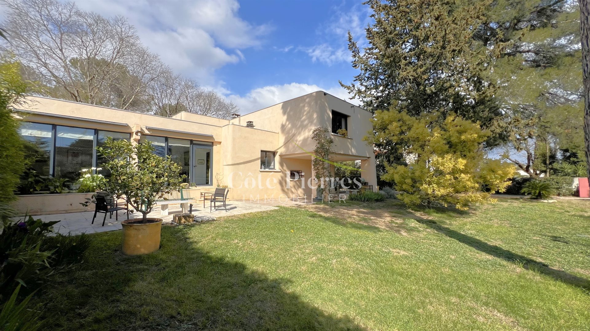 Maison à vendre, 200m², Nîmes