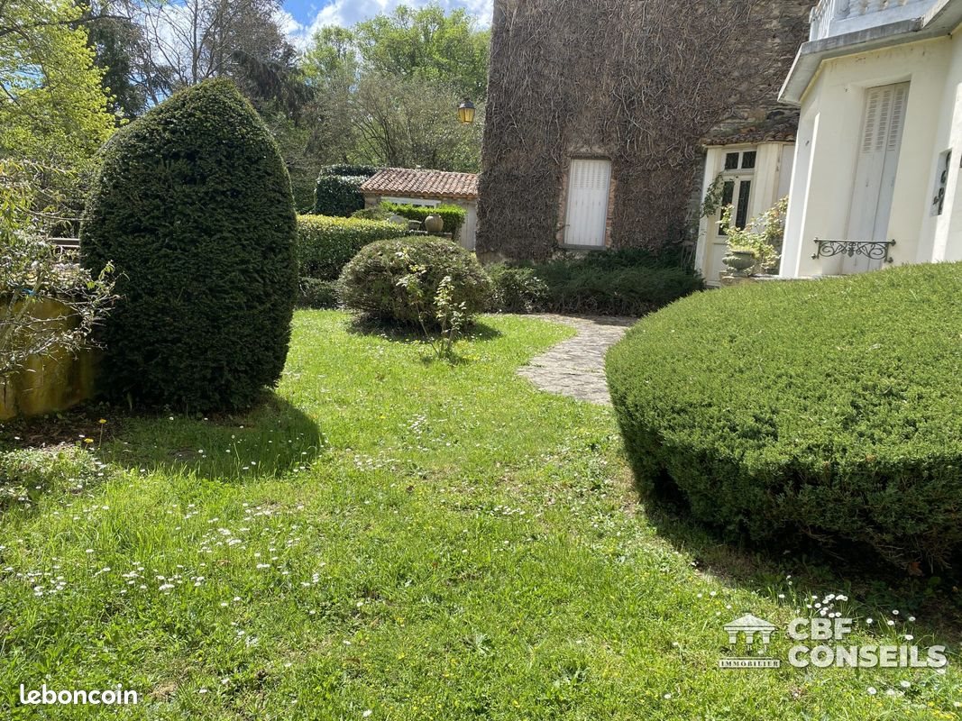 Maison à vendre, 398m², Ardes