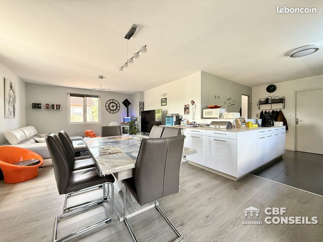 Maison à vendre, 270m², Courpière