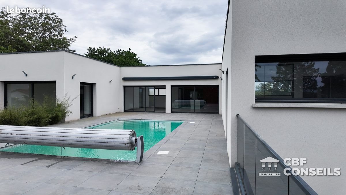 Maison à vendre, 250m², Pont-du-Château