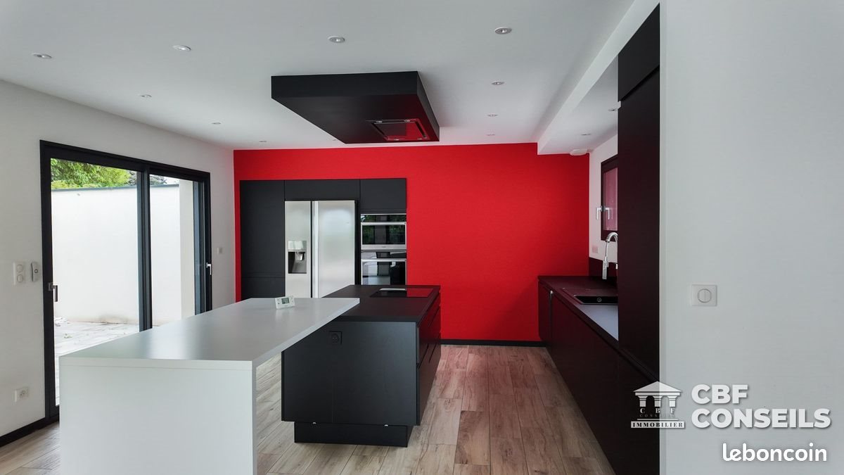Maison à vendre, 250m², Pont-du-Château