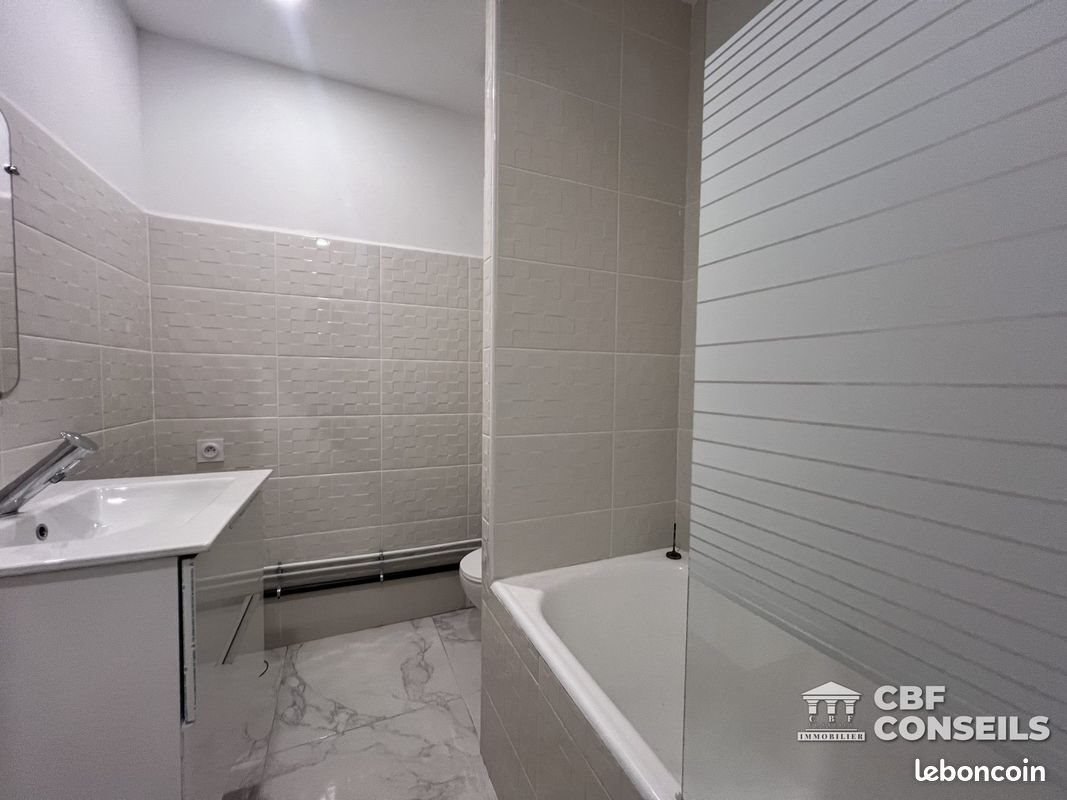 Appartement à louer, 21m², Châtel-Guyon