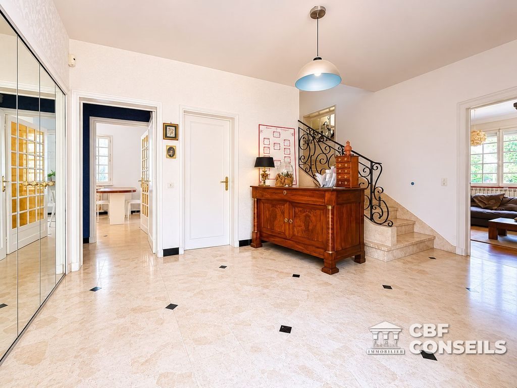 Maison à vendre, 280m², Cébazat