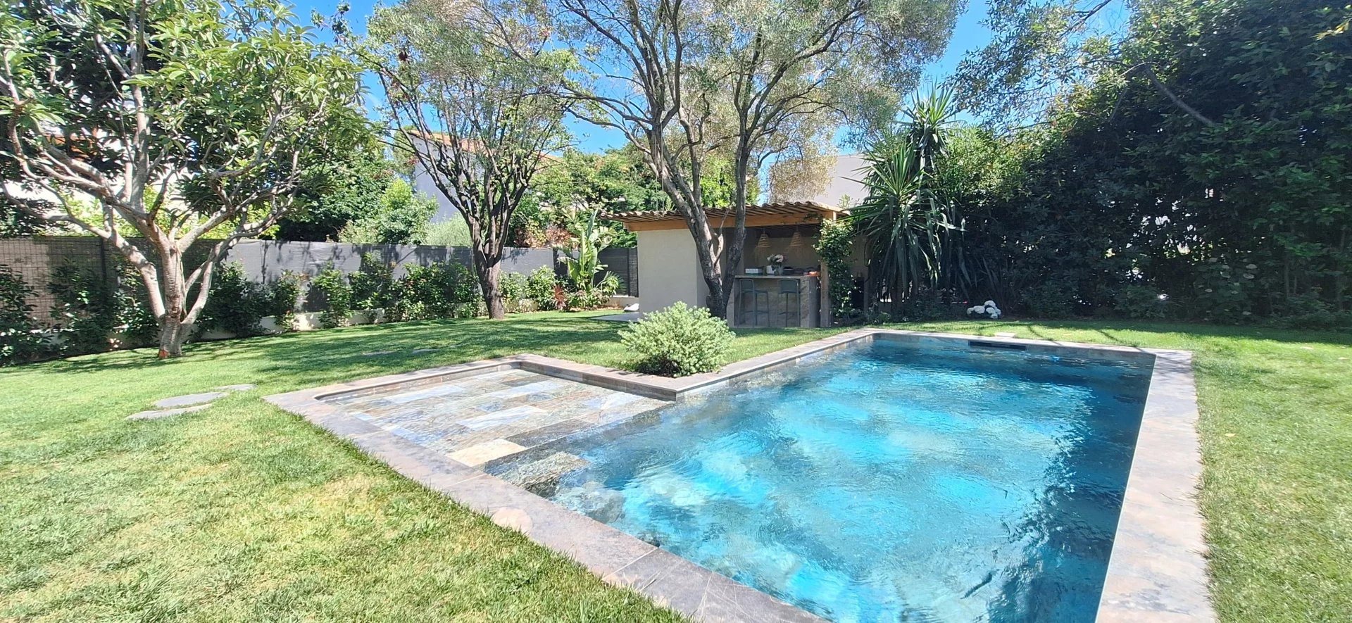 Maison à vendre, 95m², Cagnes-sur-Mer