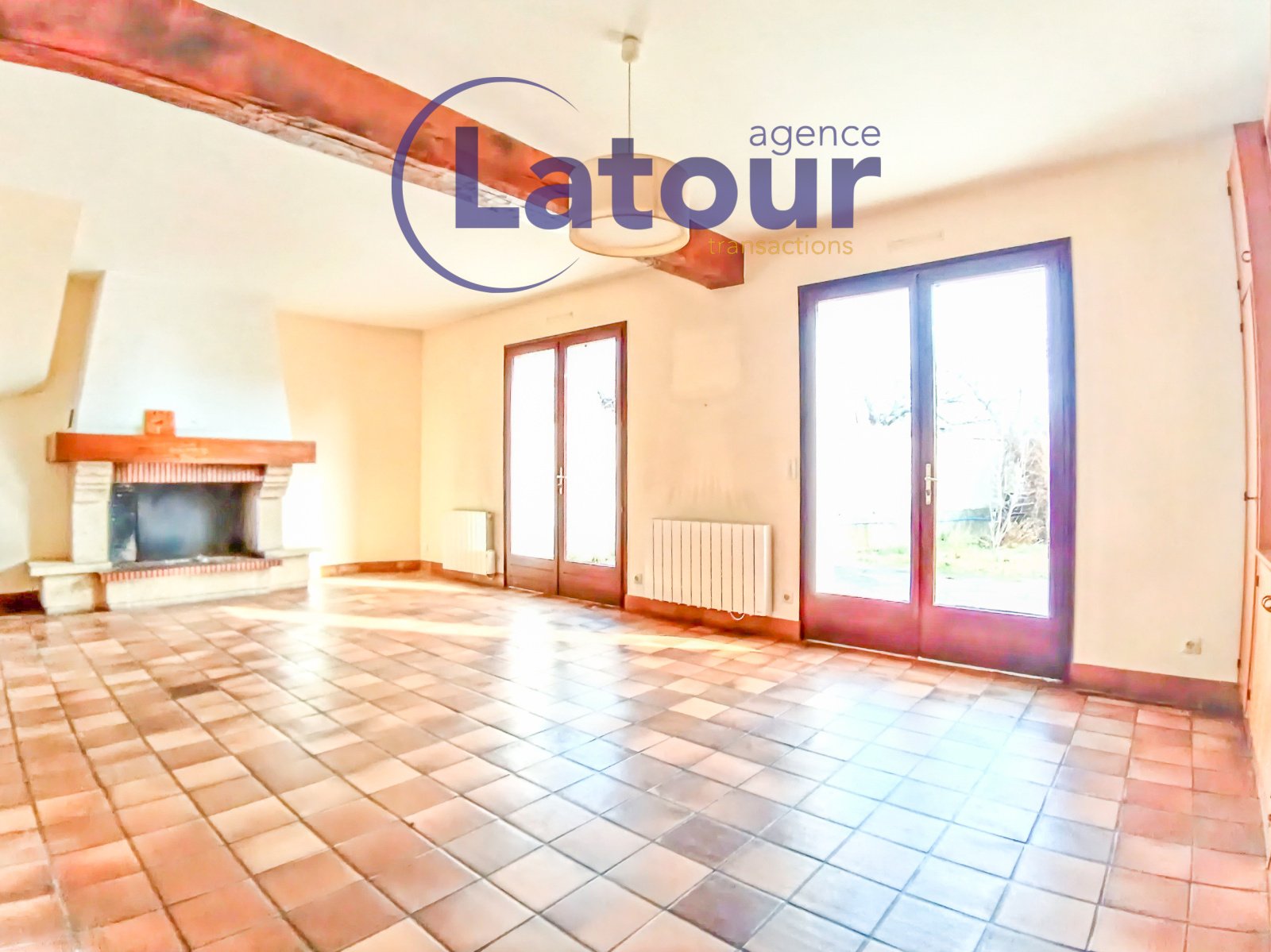Maison à vendre, 5m², Abondant