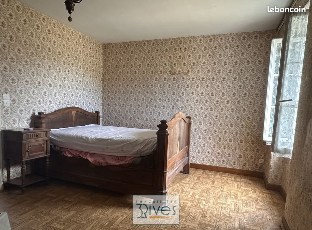 Maison à vendre, 110m², La Chapelle-Saint-Laud