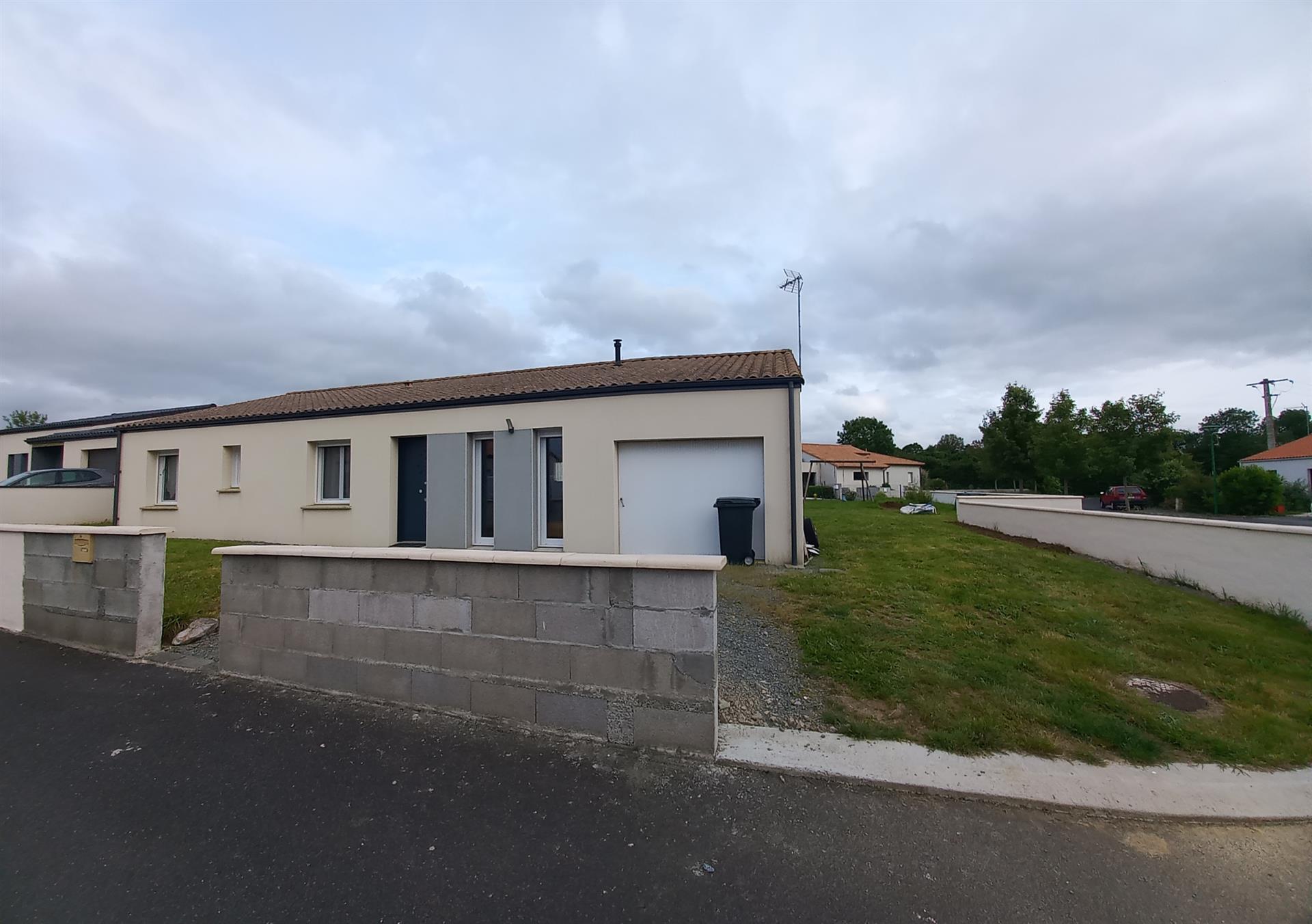 Maison à vendre, 101m², Sèvremont