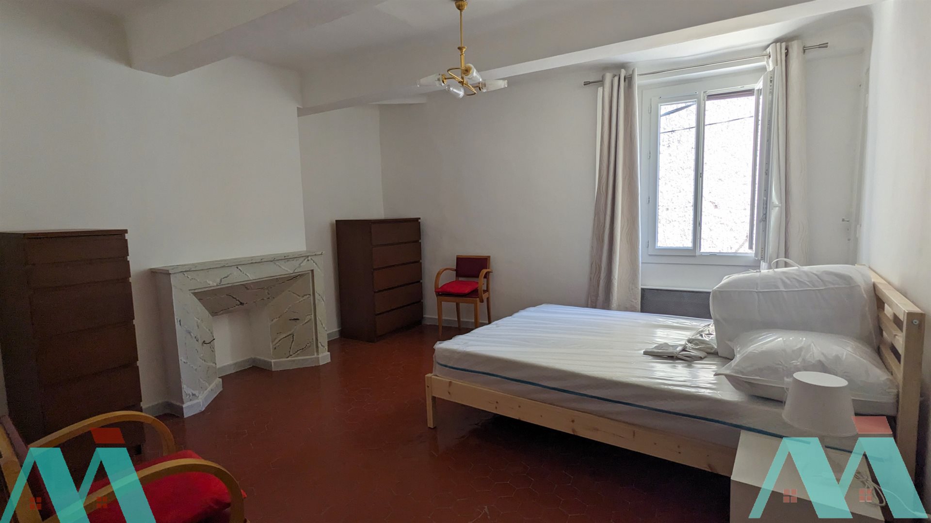 Appartement à louer, 60m², Signes