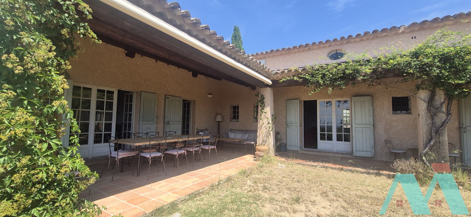Maison à louer, 165m², Le Castellet