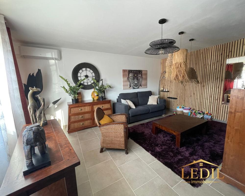 Maison à vendre, 94m², Moissac