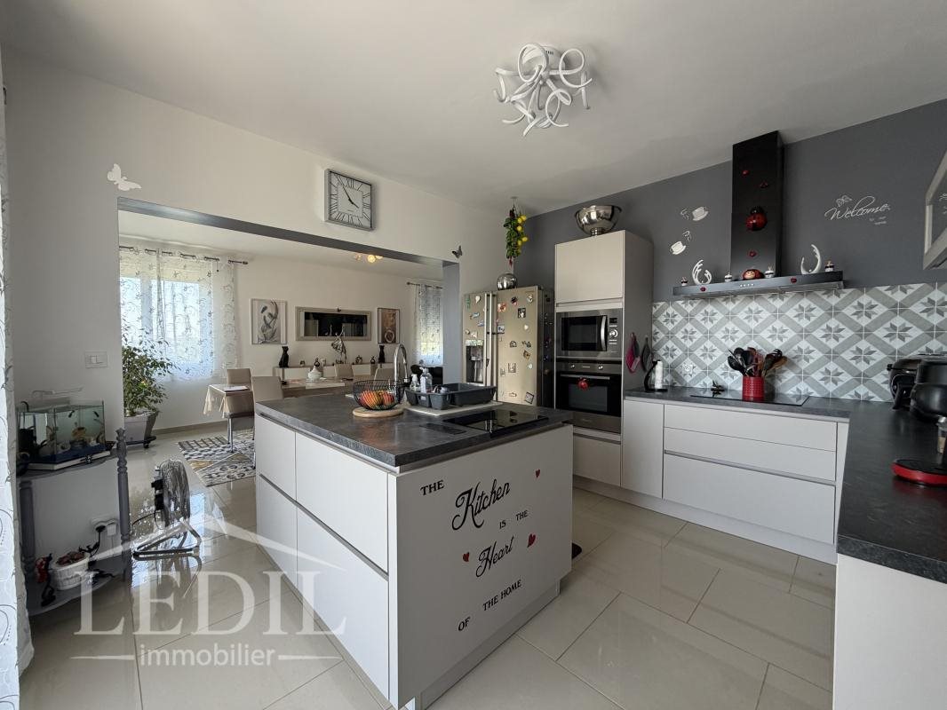 Maison à vendre, 137m², Vic-Fezensac