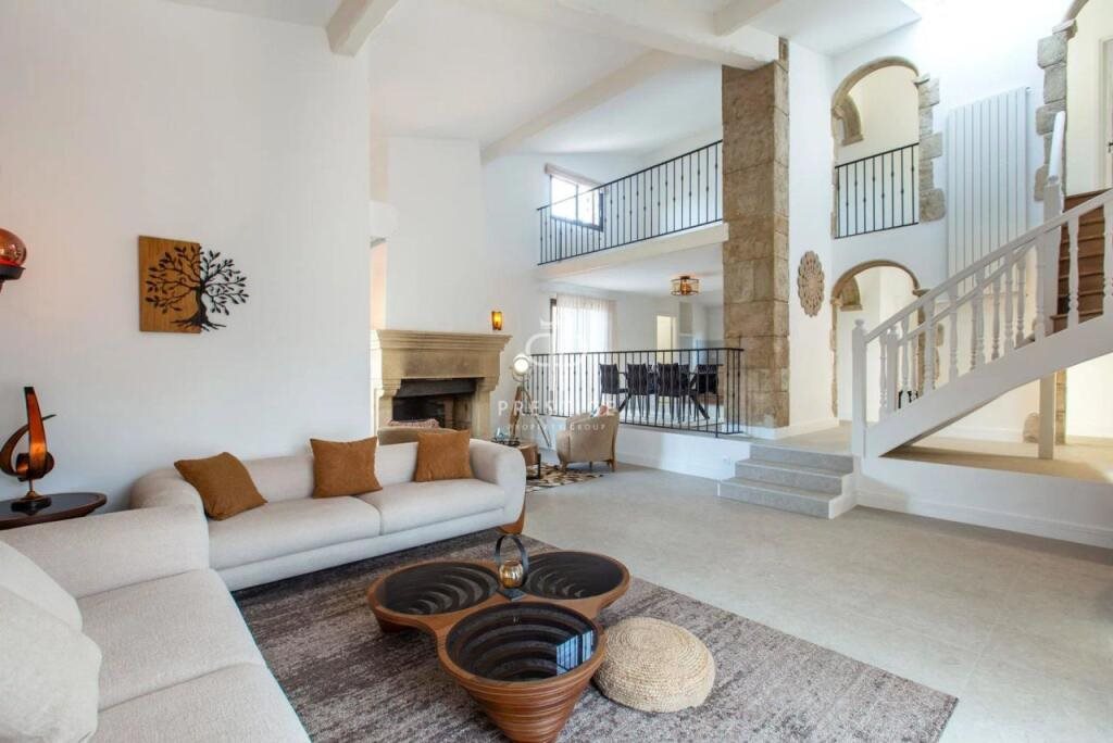 Maison à vendre, 170m², Valbonne