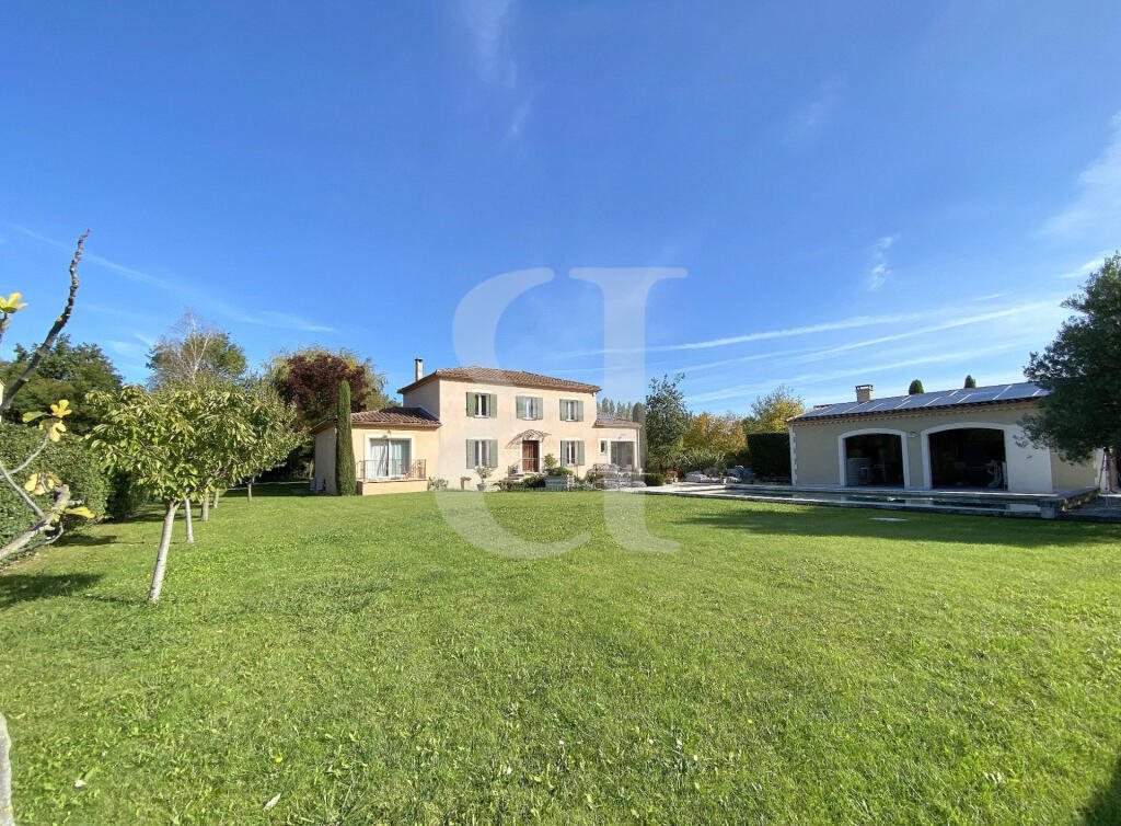Maison à vendre, 240m², Le Thor