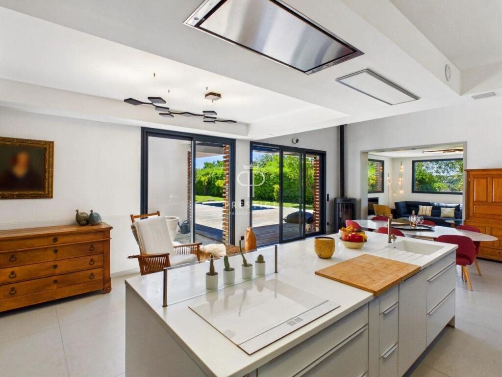 Maison à vendre, 205m², Valbonne