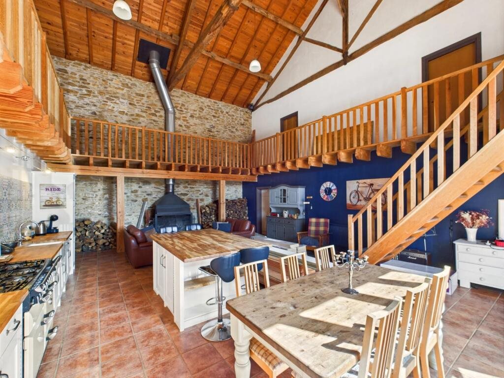 Maison à vendre, 317m², Mialet