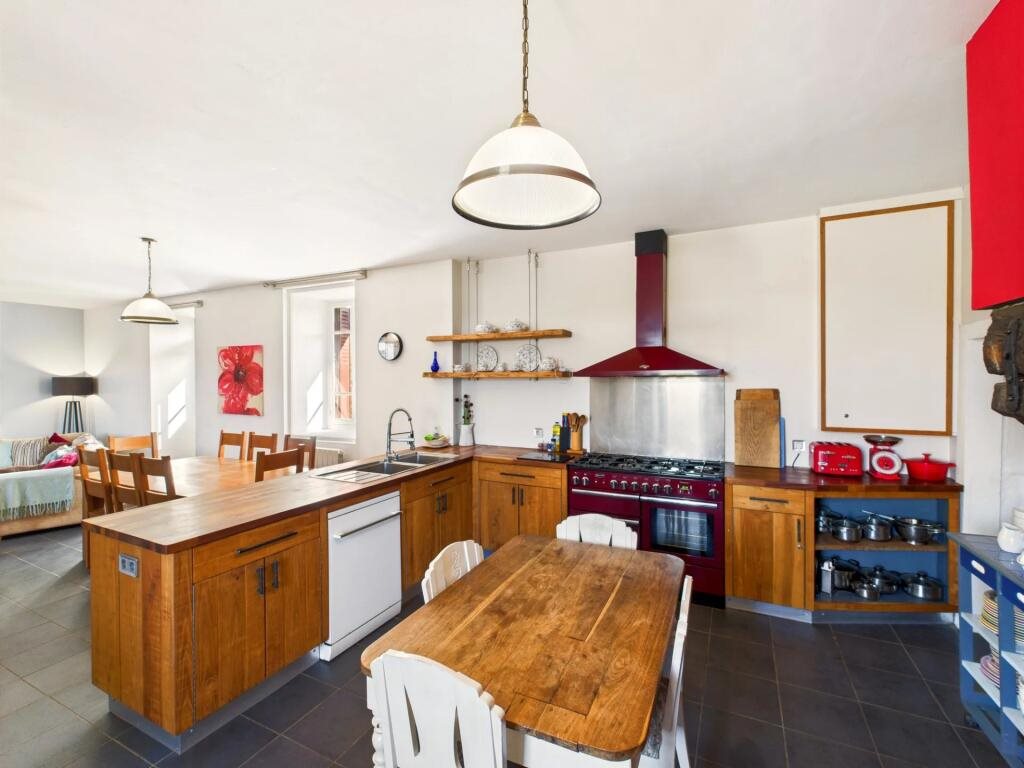 Maison à vendre, 317m², Mialet