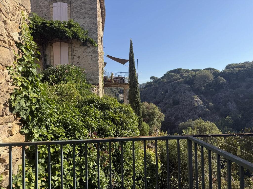 Maison à vendre, 83m², Montolieu