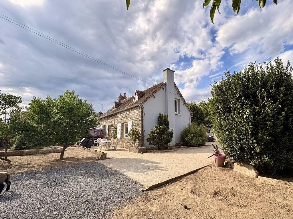 Maison à vendre, 2m², Saint-Bômer-les-Forges