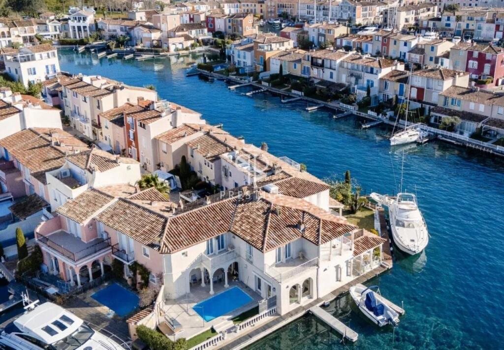 Maison à vendre, 160m², Grimaud