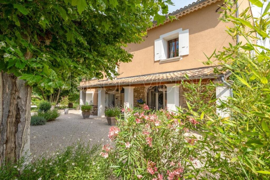Maison à vendre, 190m², Le Thor