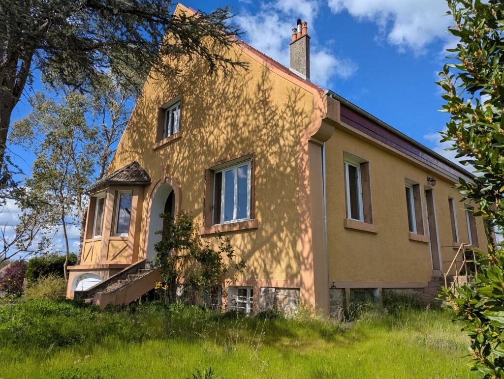 Maison à vendre, 150m², Saint-Benoît-du-Sault