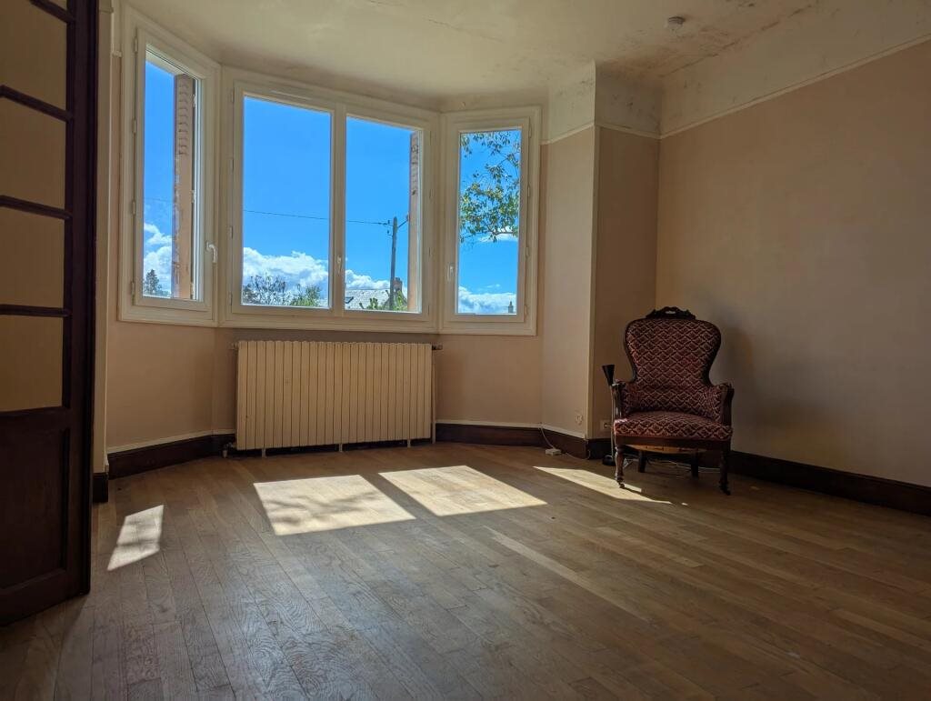 Maison à vendre, 150m², Saint-Benoît-du-Sault
