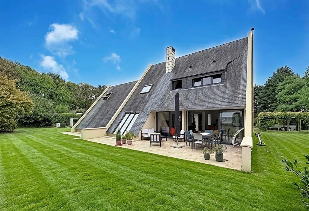 Maison à vendre, 3m², Jullouville
