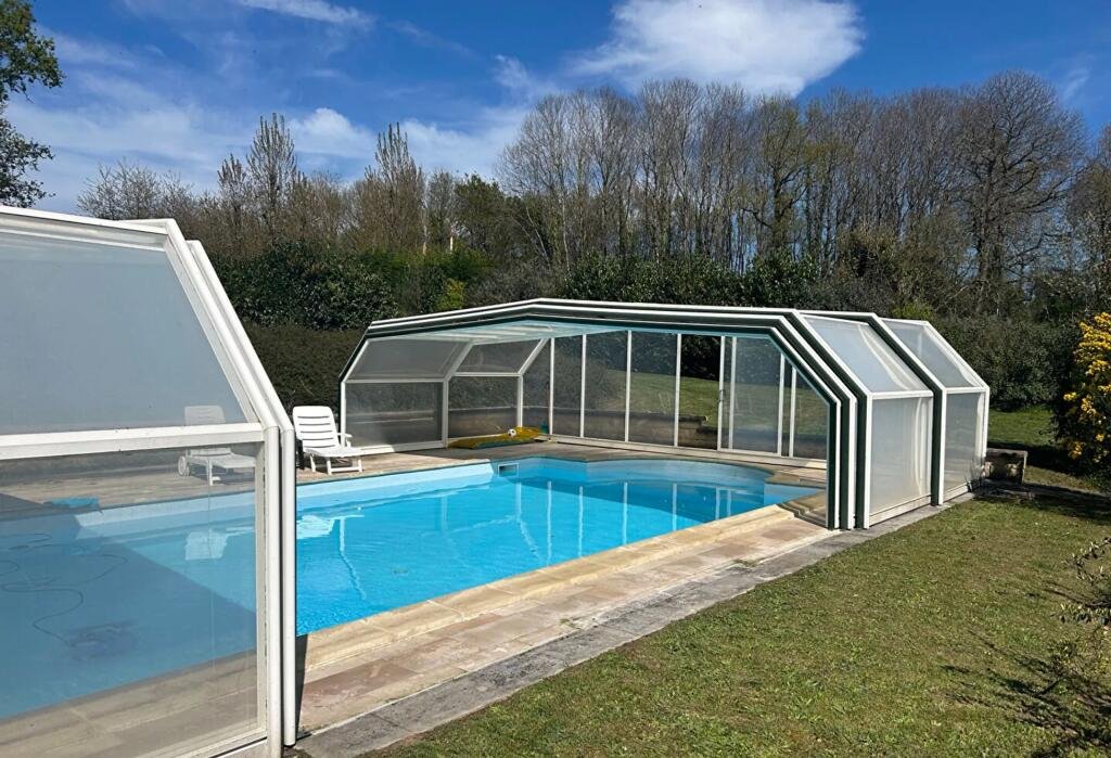 Maison à vendre, 3m², Jullouville