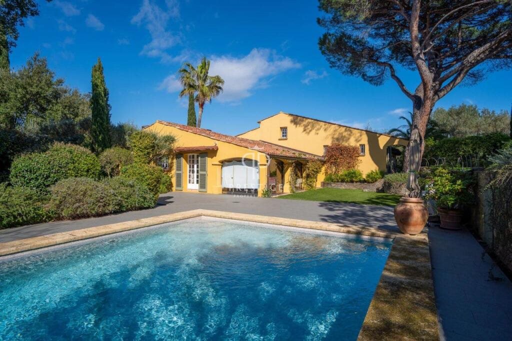 Maison à vendre, 240m², Saint-Tropez