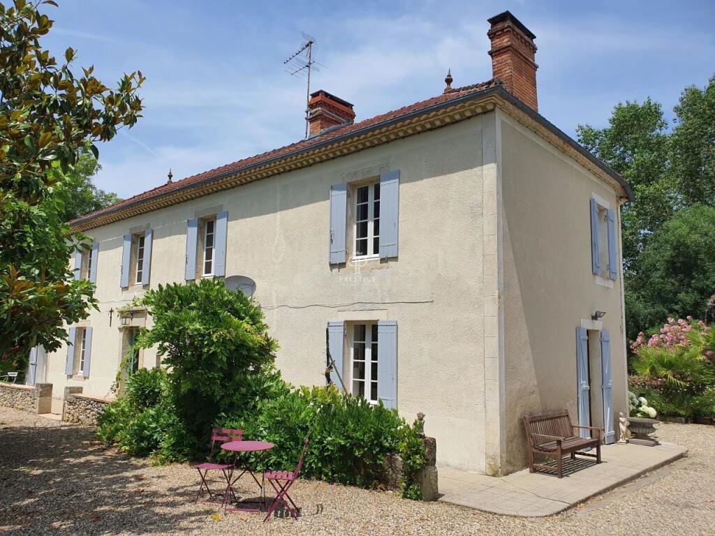 Maison à vendre, 394m², Sauveterre-de-Guyenne
