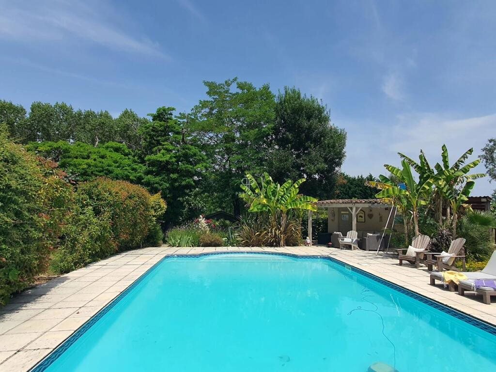 Maison à vendre, 394m², Sauveterre-de-Guyenne