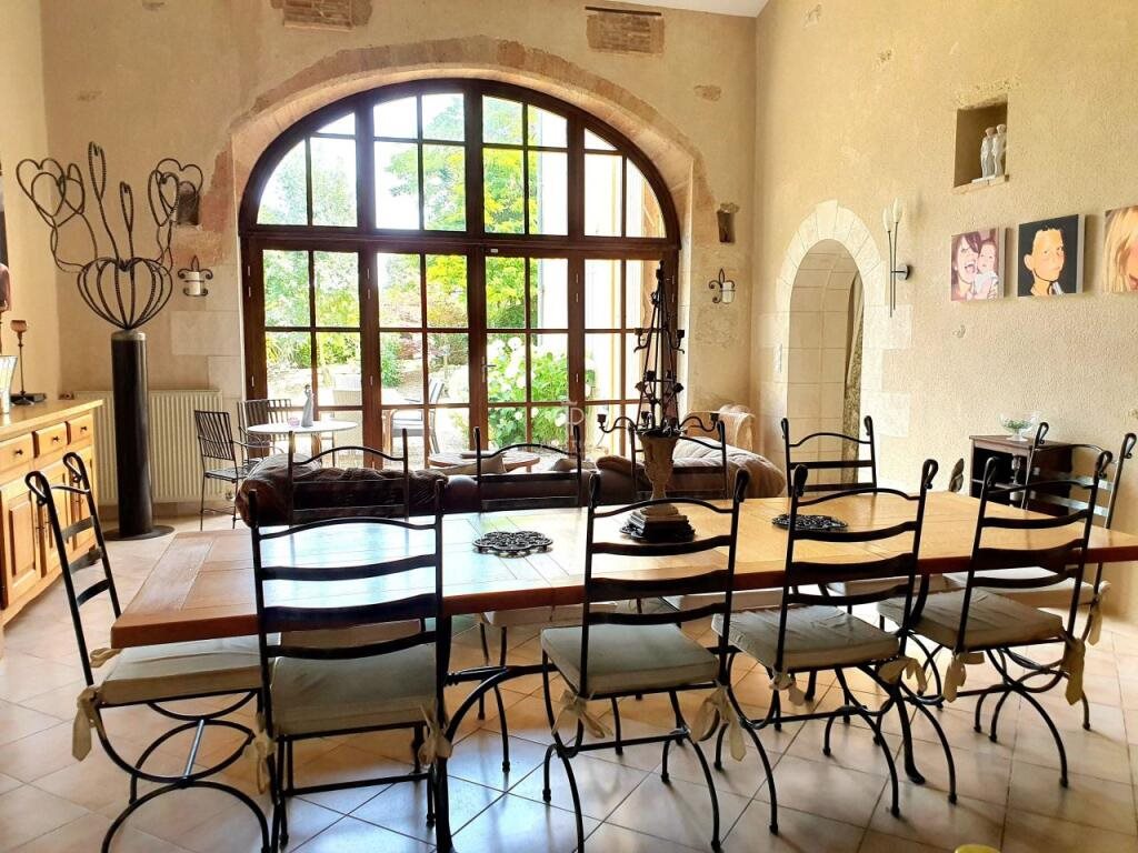 Maison à vendre, 394m², Sauveterre-de-Guyenne