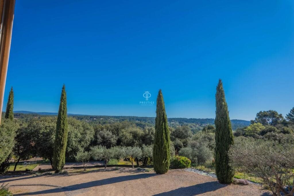 Maison à vendre, 220m², Lorgues