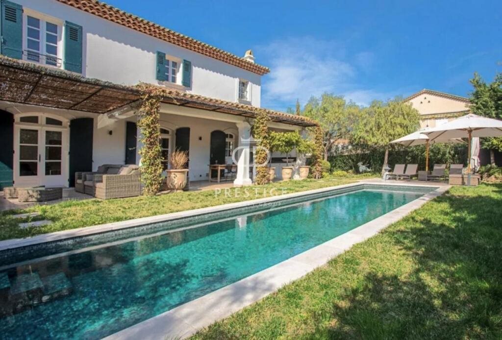 Maison à vendre, 210m², Saint-Tropez