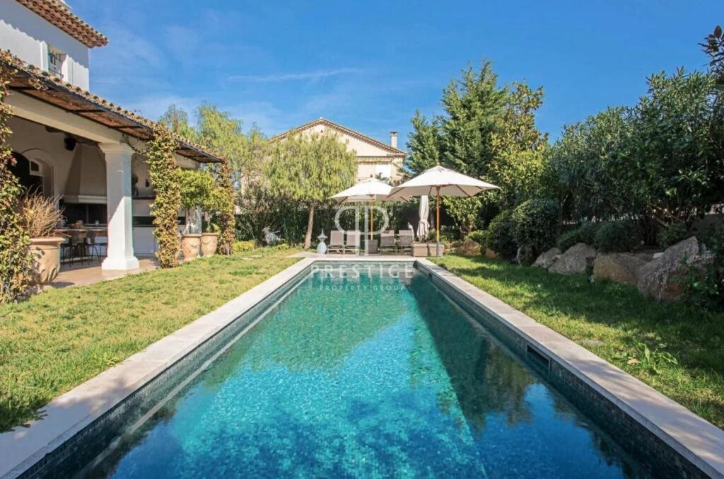 Maison à vendre, 210m², Saint-Tropez