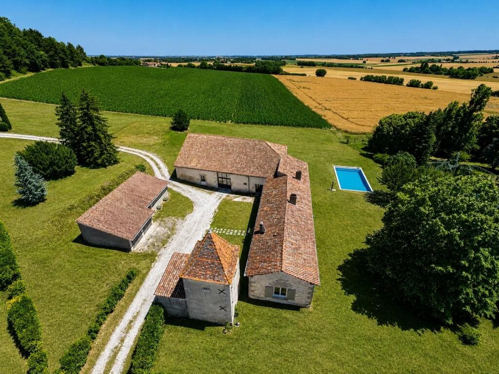 Maison à vendre, 147m², Verteillac