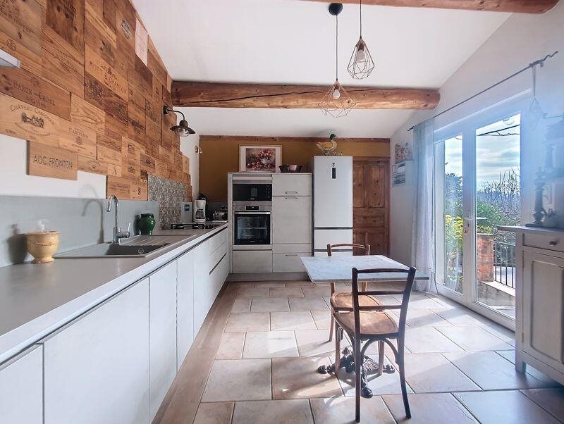 Maison à vendre, 4m², Uzès