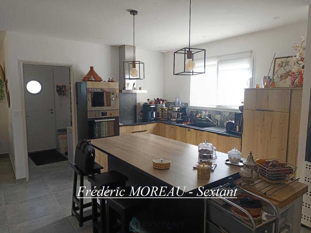 Maison à vendre, 95m², Cours-de-Pile