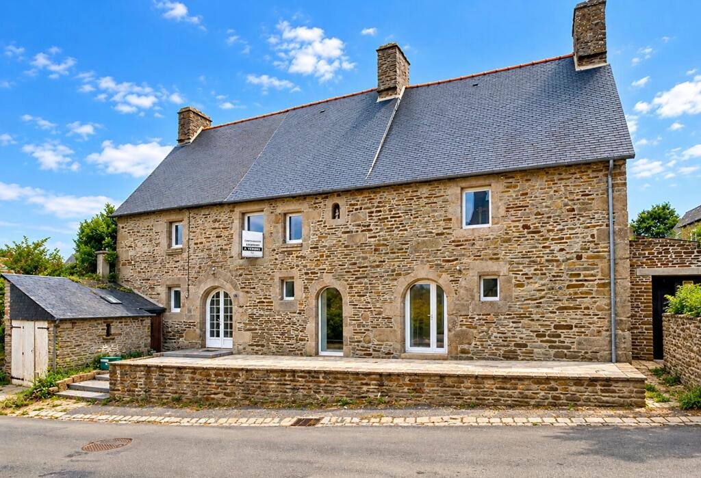 Maison à vendre, 5m², Sougéal
