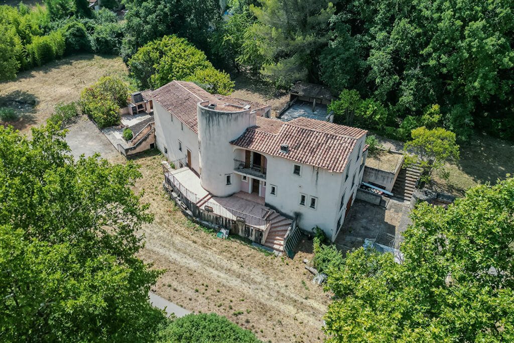 Maison à vendre, 7m², Meyrargues