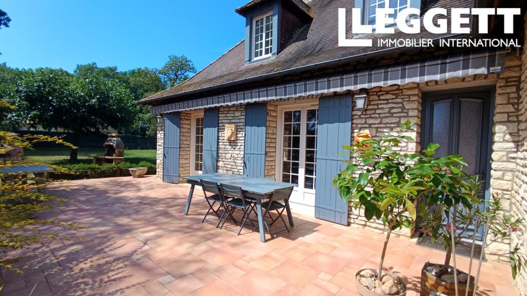 Maison à vendre, 254m², Saint-Mayme-de-Péreyrol