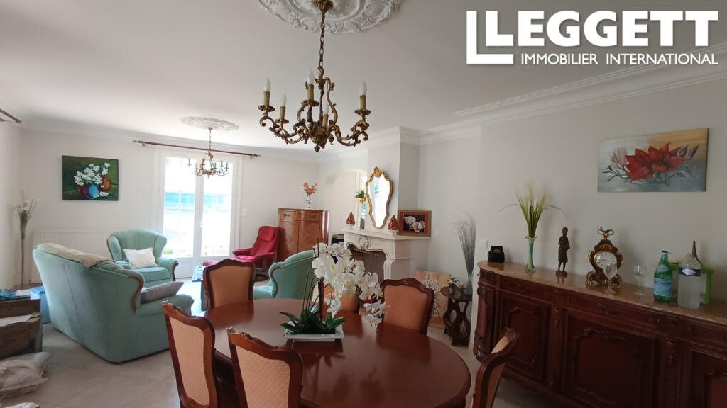 Maison à vendre, 254m², Saint-Mayme-de-Péreyrol
