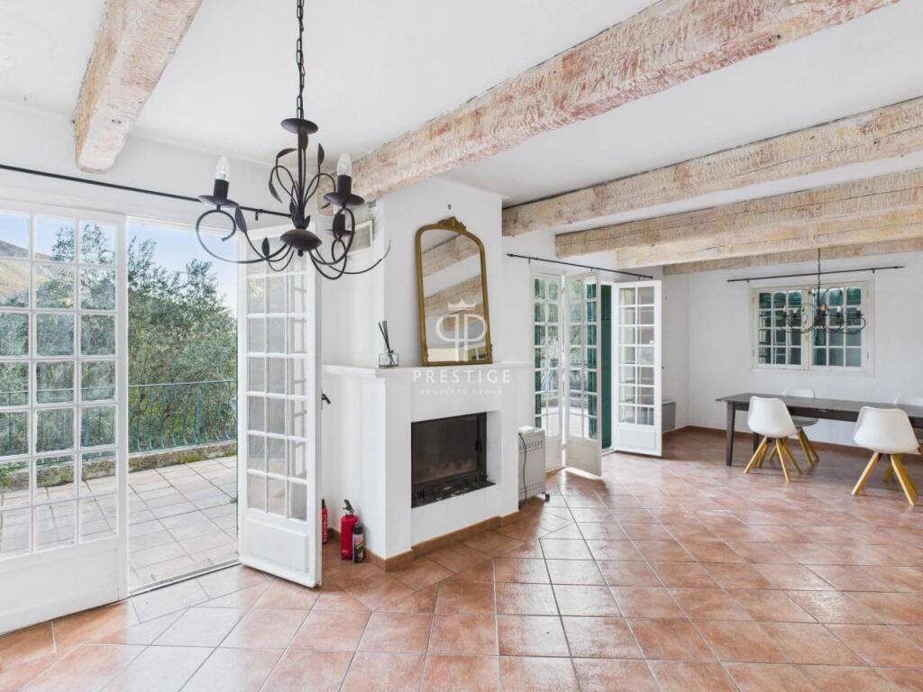 Maison à vendre, 165m², Le Bar-sur-Loup