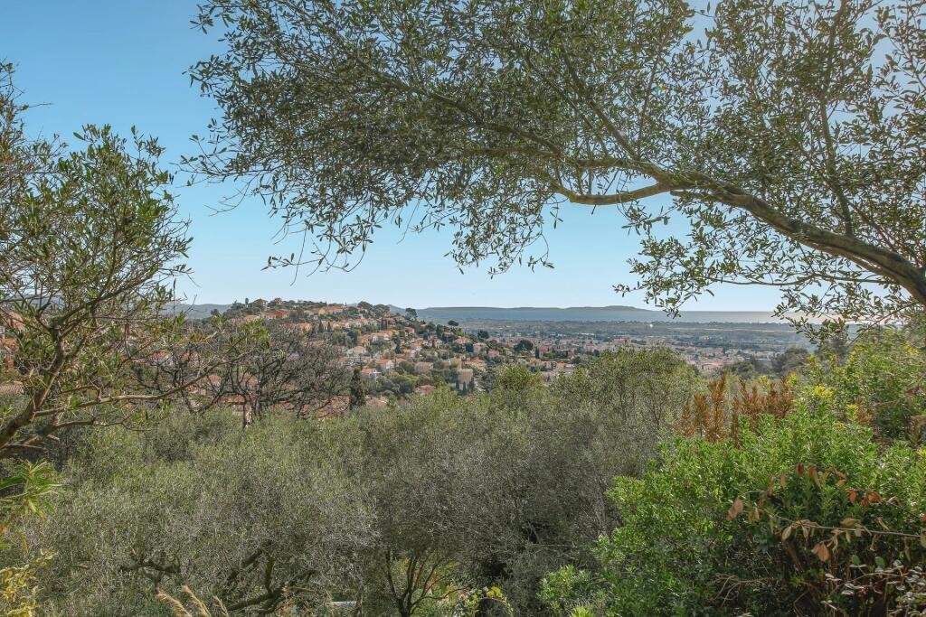 Maison à vendre, 3m², Hyères