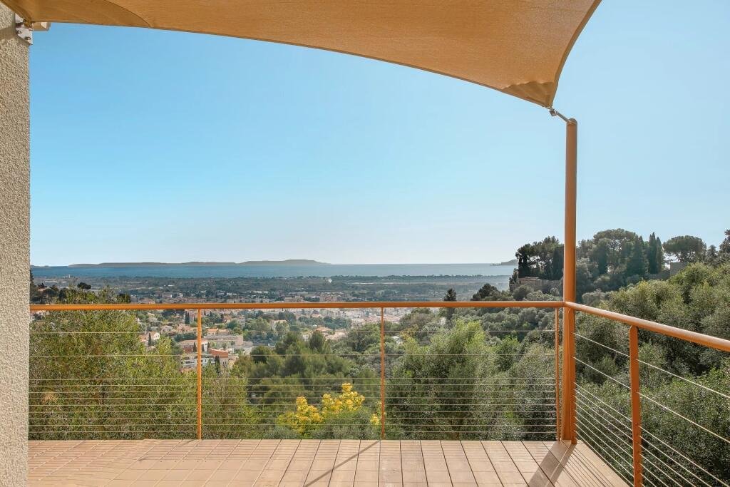 Maison à vendre, 3m², Hyères