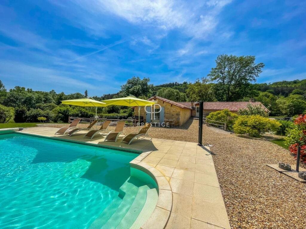 Maison à vendre, 206m², Plazac