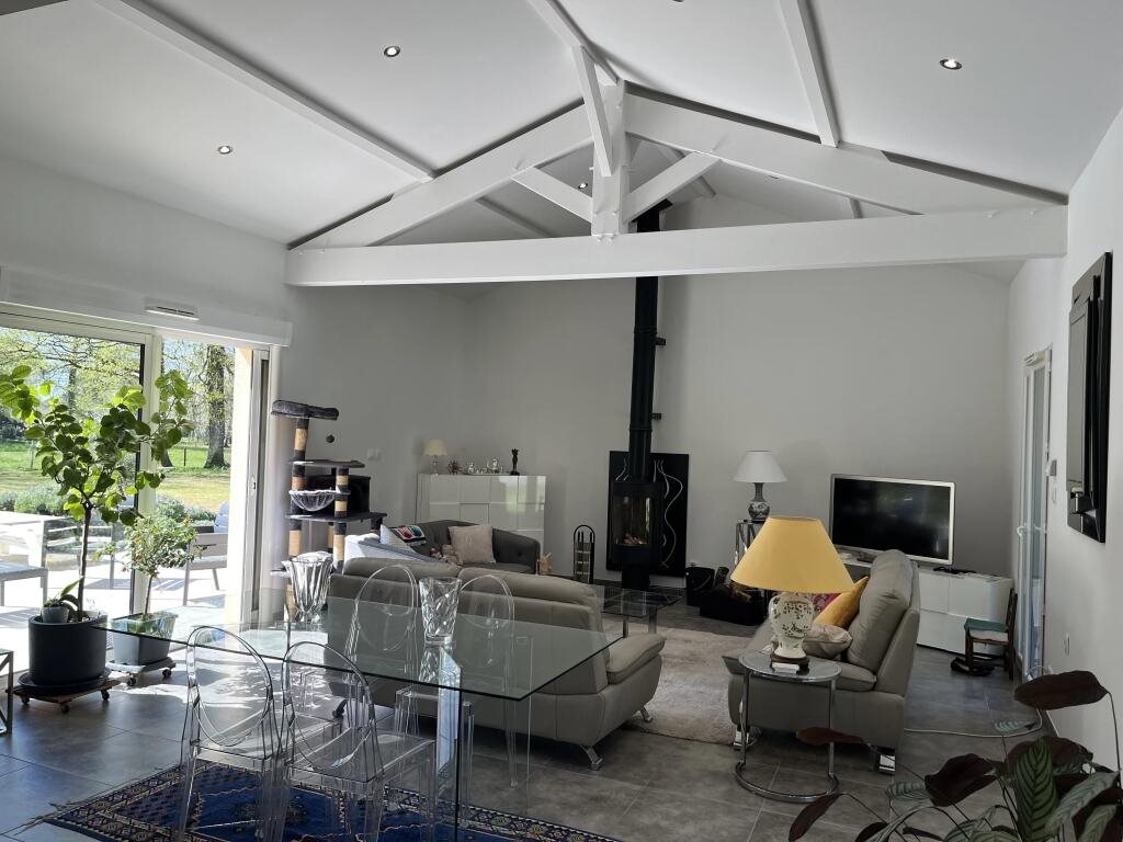 Maison à vendre, 144m², Nantiat