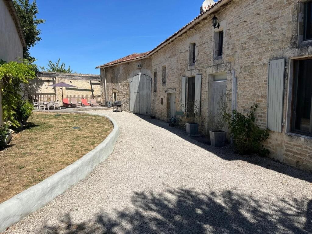 Maison à vendre, 132m², Villefagnan