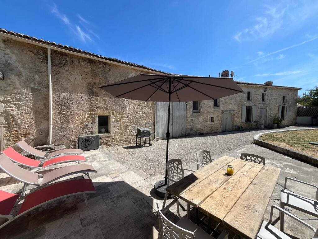 Maison à vendre, 132m², Villefagnan